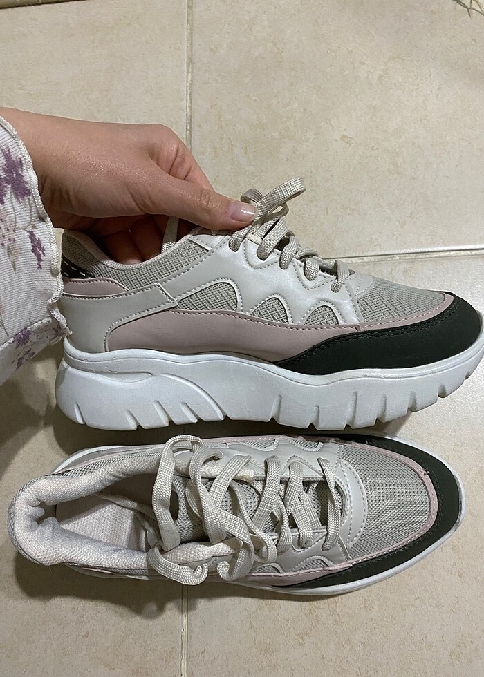 Spor ayakkabı - Görsel 3