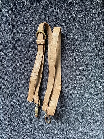 Püsküllü kadın çanta - Görsel 6