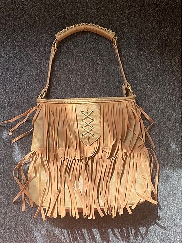 Püsküllü kadın çanta - Ana görsel