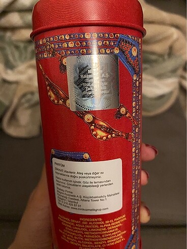  Beden Renk Versace red jeans parfüm