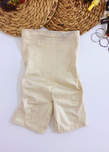 (L) BEJ TEN TOPARLAYICI CLIMACOOL BEDEN KÜÇÜLTÜCÜ ŞORT KORSE - Görsel 3