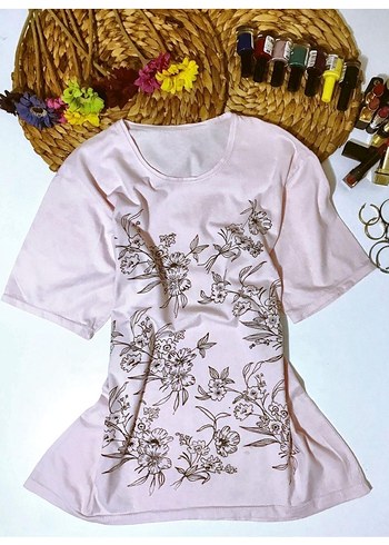 xl Beden (XL) PEMBE ÇİÇEK DESENLİ ŞIK SPOR TİWİL KISA KOL PENYE BLUZ