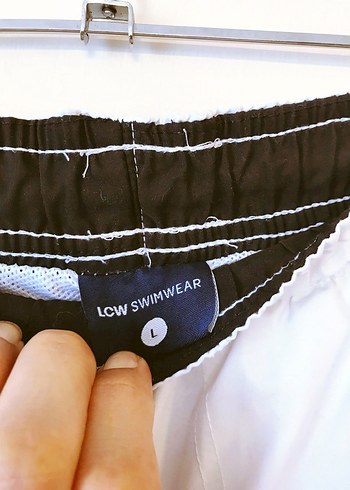 (L) BEYAZ DESENLİ BEL LASTİKLİ CEPLİ ŞIK SPOR UNISEX DENİZ ŞORT - Görsel 5