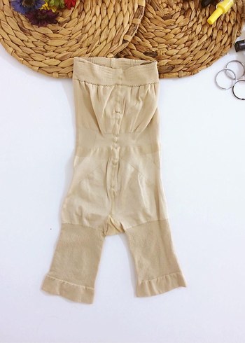 (L-XL) BEJ TEN TOPARLAYICI CLIMACOOL BEDEN KÜÇÜLTÜCÜ ŞORT KORSE - Görsel 3