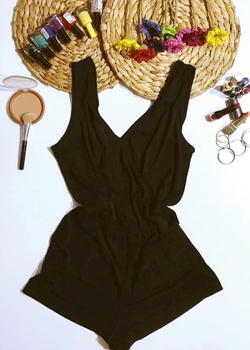 Siyah Drapeli Kısa Kadın Tulum - Görsel 3