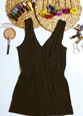 Siyah V Yaka Mini Saten Tulum - Görsel 4