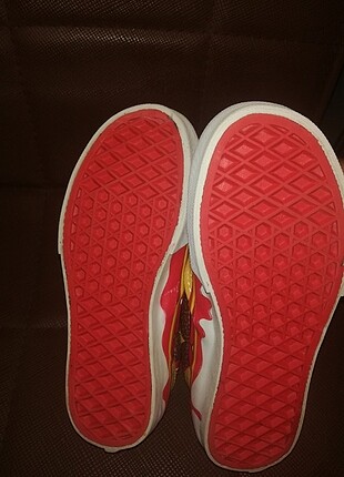 35 Beden Vans marka ayakkabı 