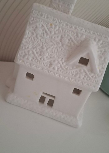 English Home english home Beyaz Ev Şekilli dekor Mumluk