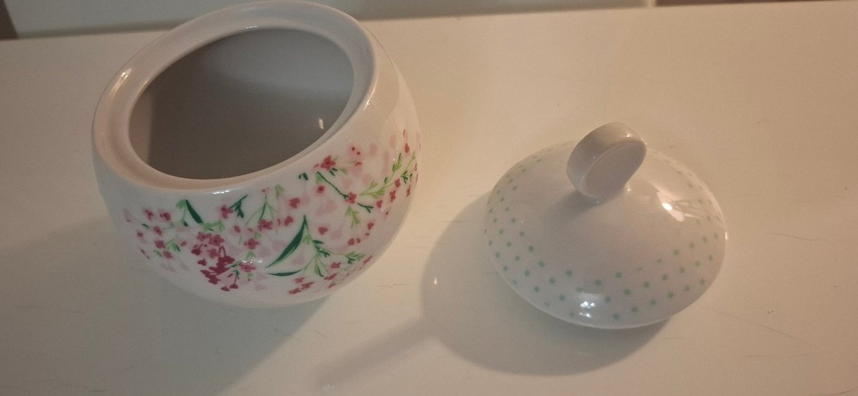 Bernardo porselen Beyaz Çiçek Desenli sekerlik - Görsel 3