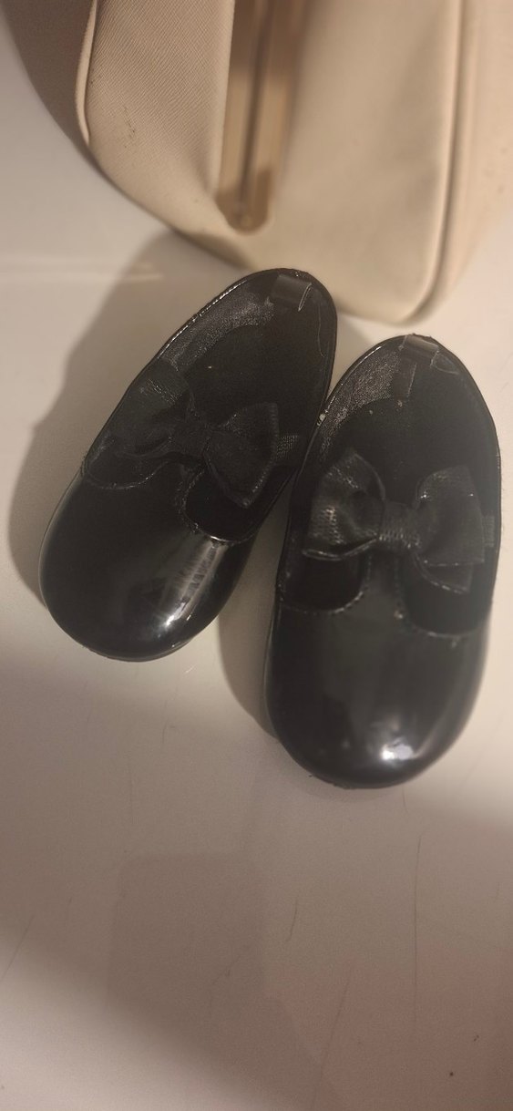 H&M 
20_21 Numara 
Kız Çocuk Siyah Lastik Fiyonk Detaylı Babet - Görsel 2