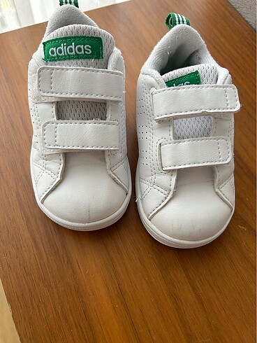 Adidas çocuk ayakkabısı