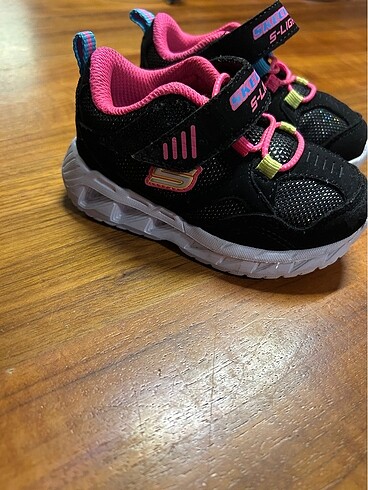 Skechers Skechers Kız ışıklı siyah spor ayakkabı