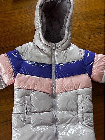 Benetton Kız Çocuk Mont