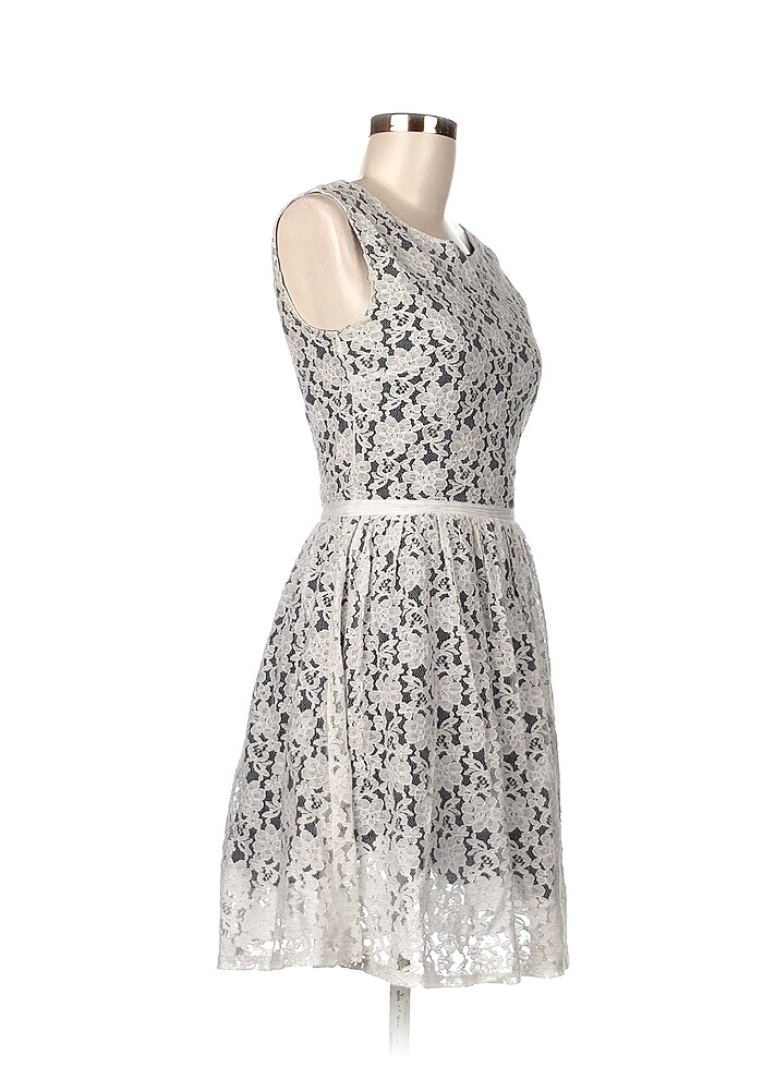 Naf Naf Kısa Elbise %70 İndirimli. - Görsel 2