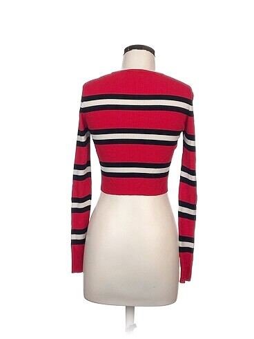 m Beden Zara Bluz %70 İndirimli.