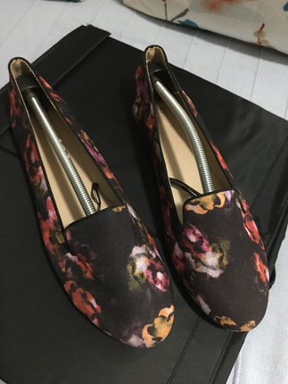 40 Beden H&M Çiçek Desenli 41 Numara Şirin Babet