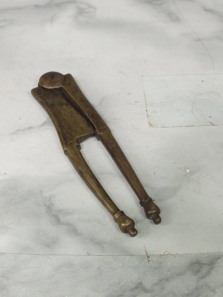 Nadir Antika Osmanlı Dönemi Bronz Şeker Kesme Makası - Görsel 2