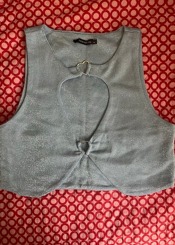 Bebek Mavi Parıltılı Kalp Detaylı Dekolteli Crop Top Üst