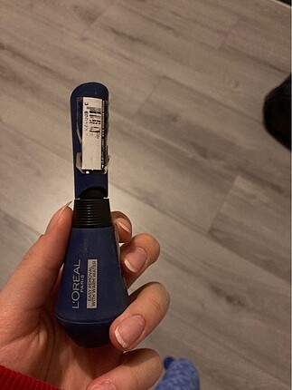 Maybelline Suya dayanıklı maskara