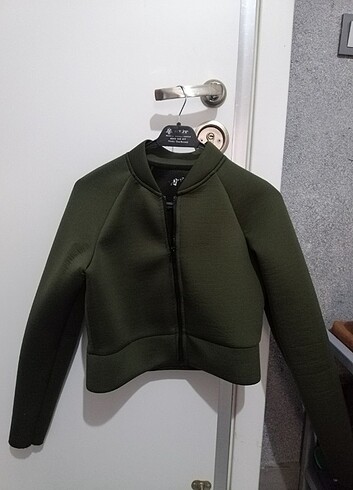 Crop ceket 