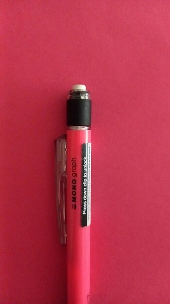  Tombow 0.7 mono graph