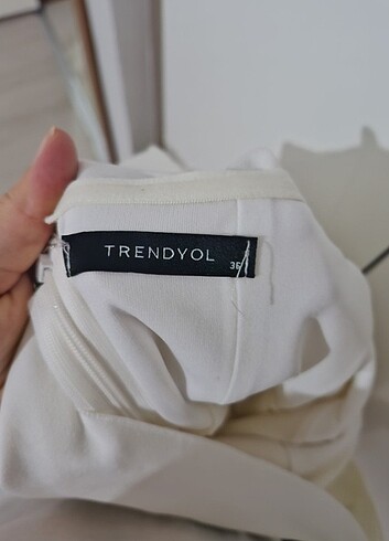 Beyaz elbise - Görsel 9