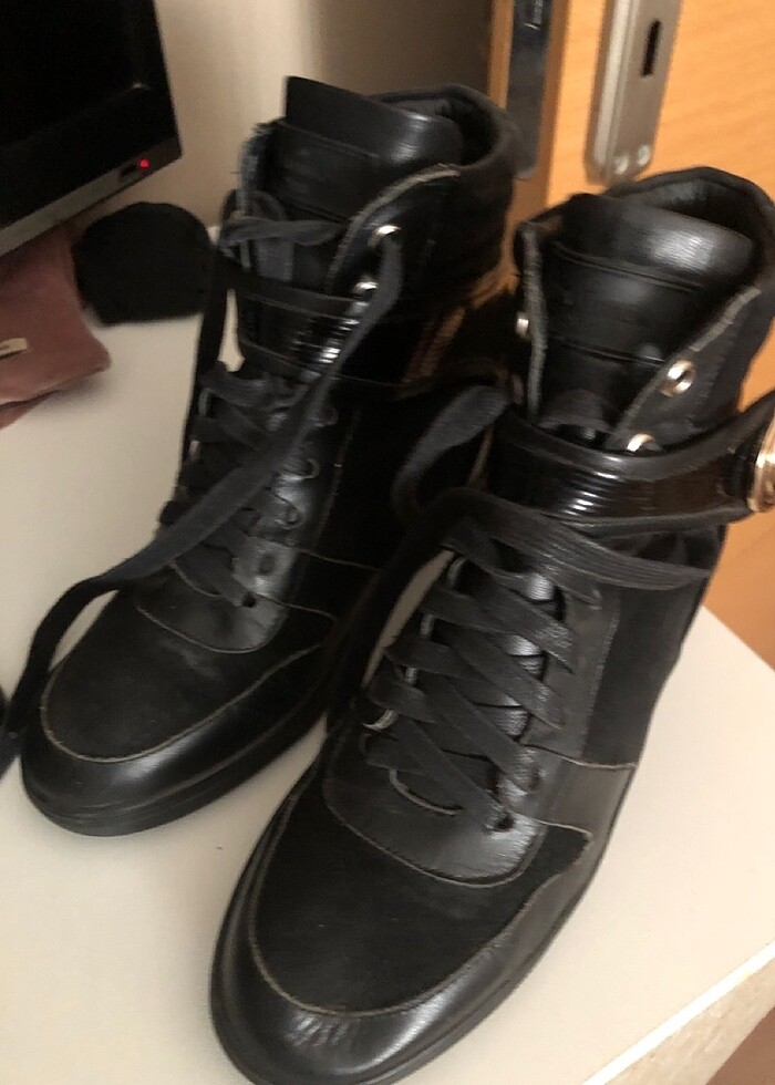 Siyah bayan bot - Görsel 4