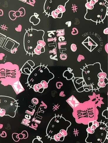  Beden Hello Kitty lisanslı çıtçıtlı dosya