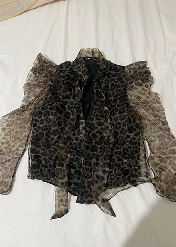Zara Leopar Desenli Kadın Bluz
