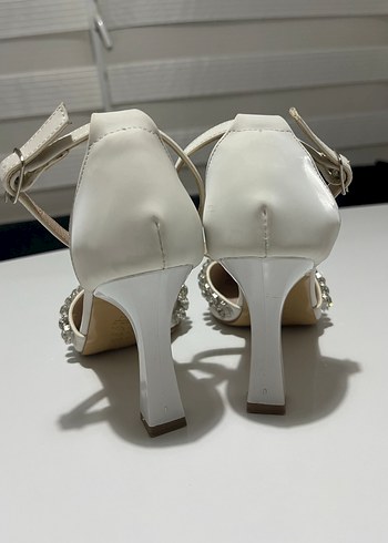 Beyaz Payetli Stiletto Gelin Ayakkabısı - Görsel 3