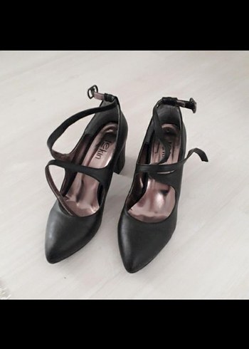 Diğer Diger Siyah Stiletto Topuklu Kadın Ayakkabı