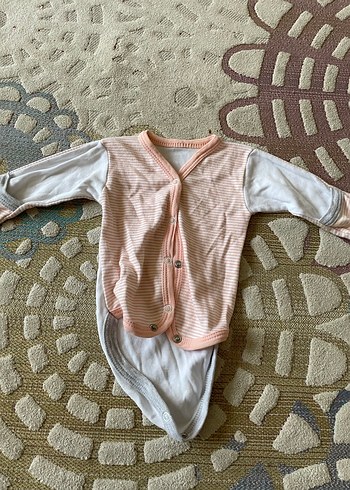 Yenidoğan Beden Uzun Kollu Düğmeli Bebek Body'si