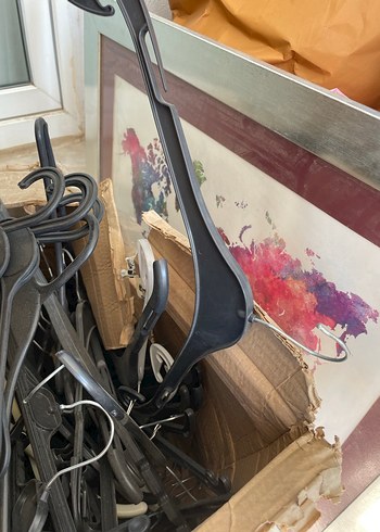 Siyah Plastik Askılar - Görsel 2