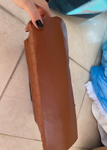 Zincir Detaylı Kahverengi Deri Kadın Çanta - Görsel 3