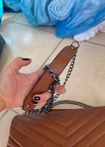 Zincir Detaylı Kahverengi Deri Kadın Çanta - Görsel 5