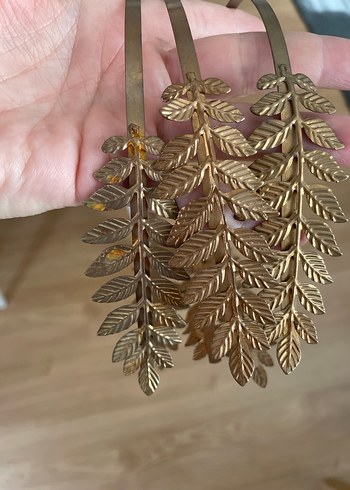 Altın Renkli Metal Yapraklı Saç Tokası - Görsel 3