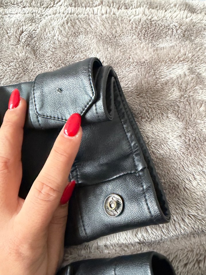 Düğmeli Siyah Deri Kadın Ceket - Görsel 3