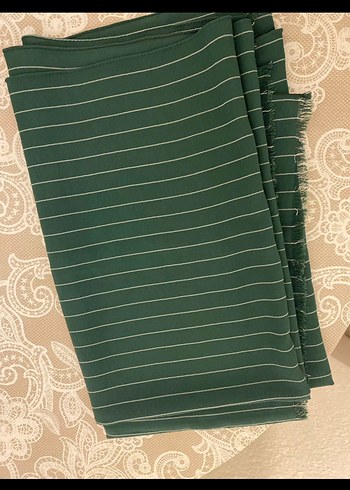 Yeşil Çizgili krep şal - Görsel 2