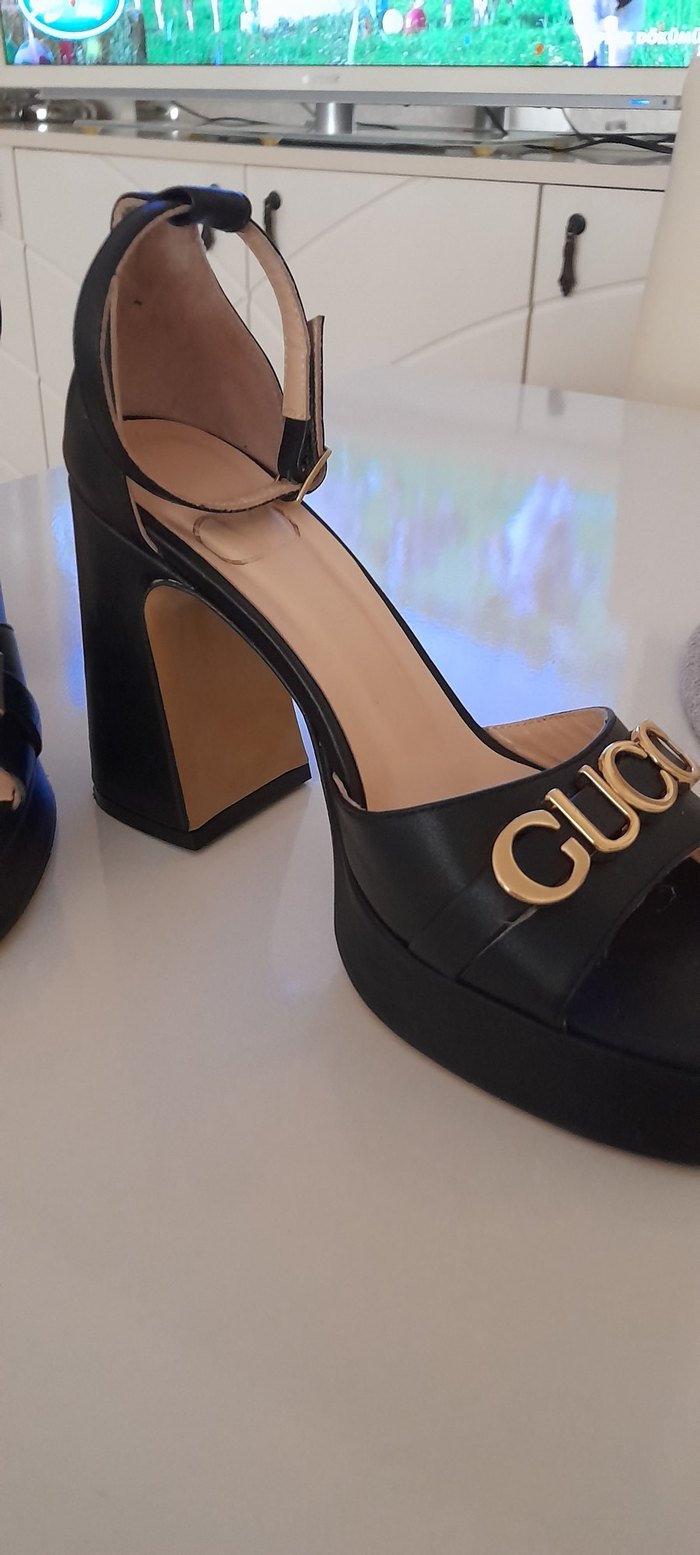 Gucci Siyah Platform Topuklu Ayakkabı - Görsel 5