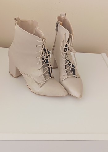 bot ayakkabı - Görsel 3