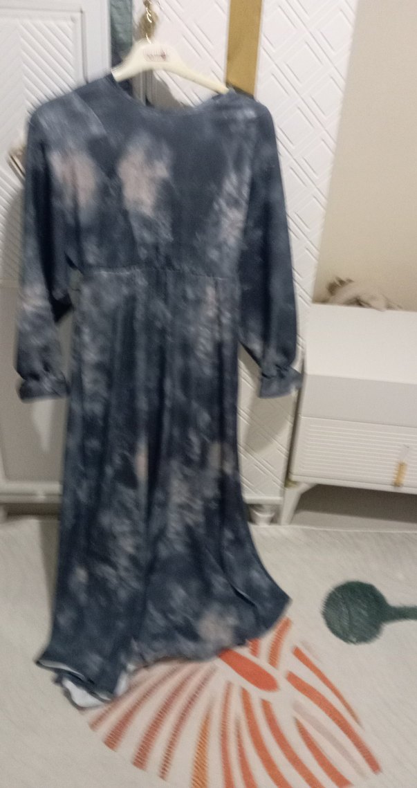 Gri Bağlama Desenli Uzun Keten Elbise - Görsel 3