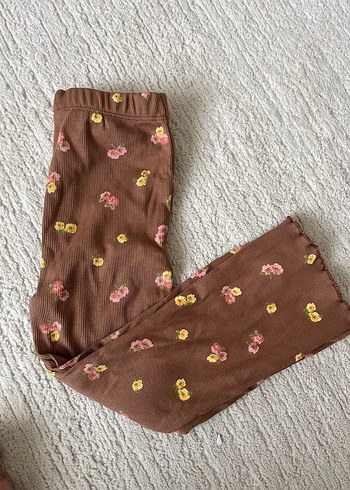 Kız Çocuk Çiçekli Kahverengi Tayt - Görsel 2