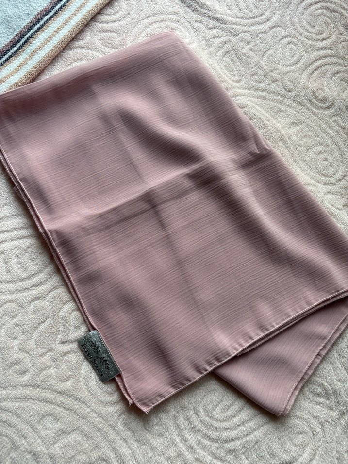 Pudra Parlak Piliseli Kadın Şal - Görsel 2