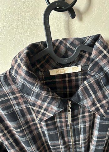 Gri Ekose Desenli Uzun Kollu Kadın Gömlek - Görsel 2