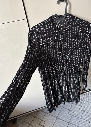 Piliseli Siyah Desenli tunik - Görsel 3