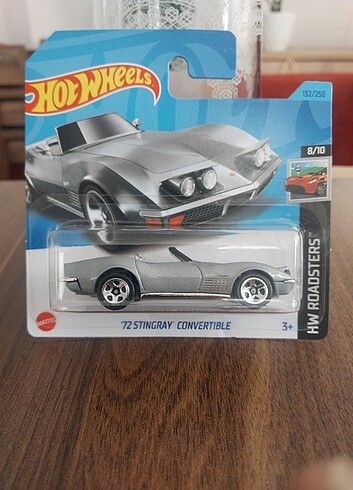 Hotwheels Stingray 72