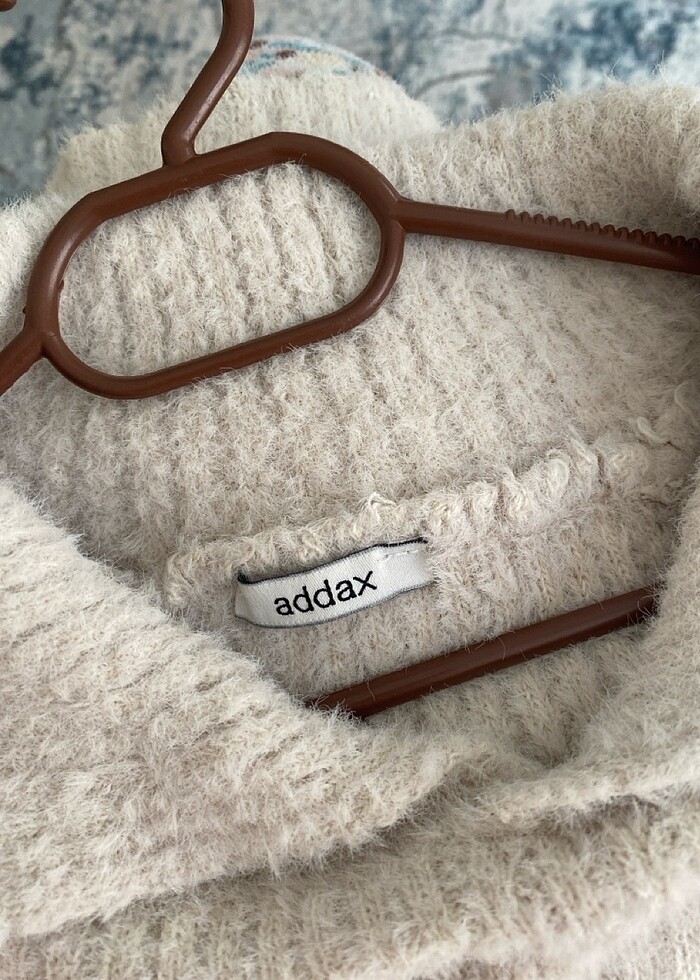 Bej renk kazak
Pembe renk bluz - Görsel 4