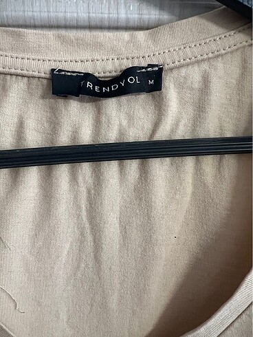 Trendyol & Milla V Yaka basic tshirt