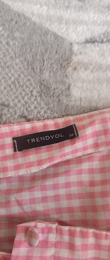 34 Beden Trendyolmilla Pembe gömlek