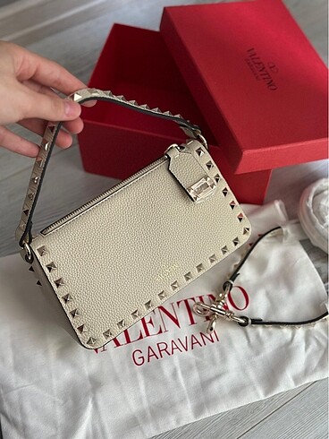 Valentino 100% orijinal Valentino çanta sıfır